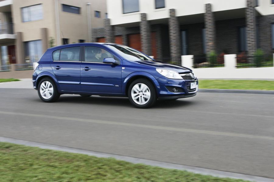  Holden Astra 5-Door Hatch 2007 года  (фото 17 из 33)
